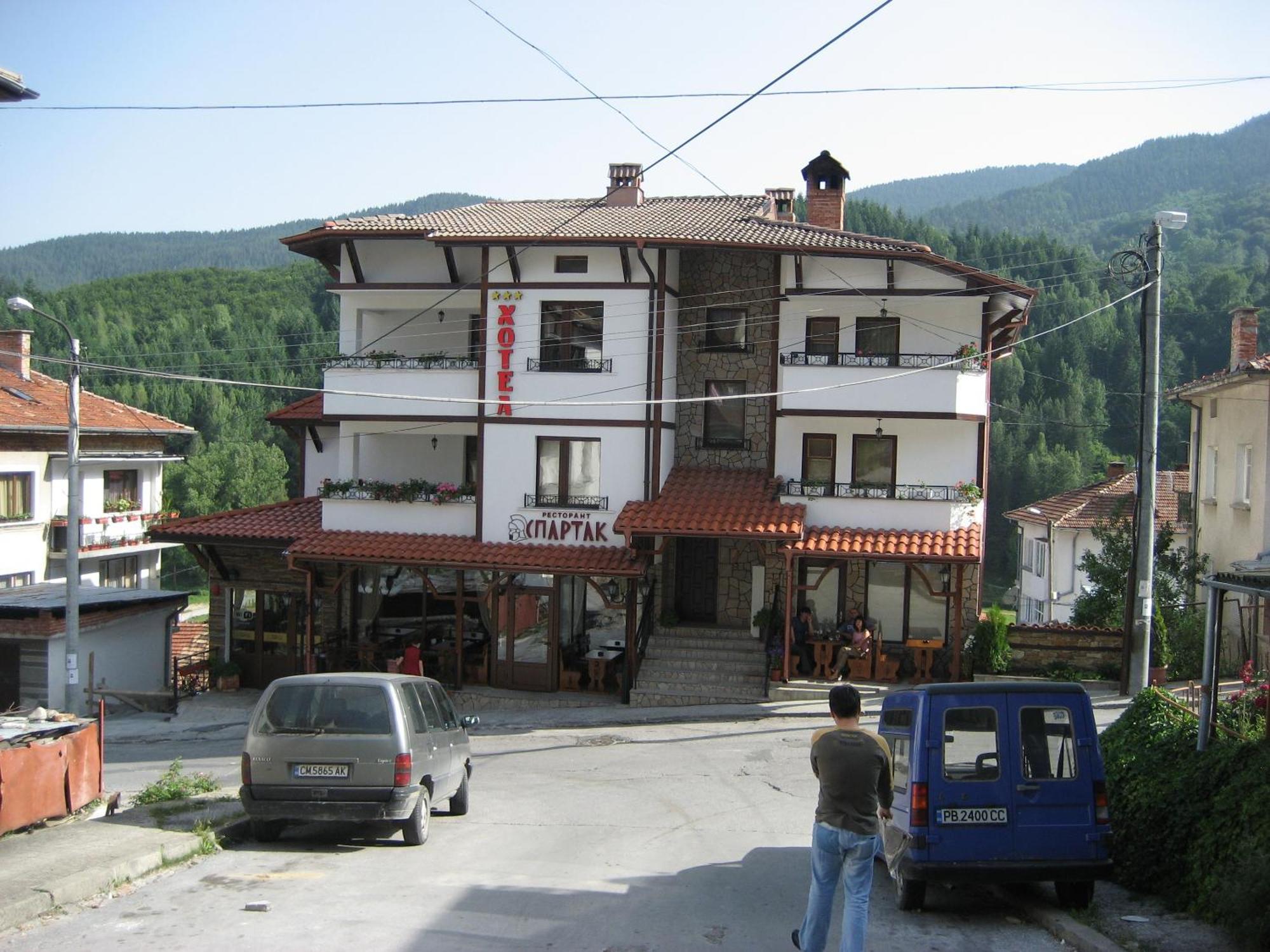 Spartak Family Hotel Smolyan Exteriör bild
