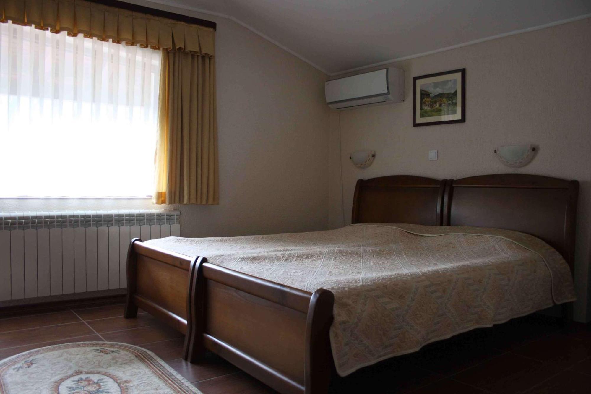 Spartak Family Hotel Smolyan Rum bild